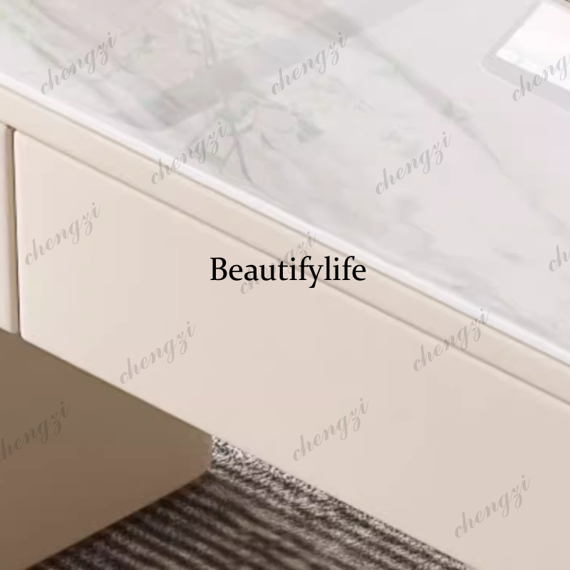 مكتب مكتبي فاخر بتصميم إيطالي  - مراجعة Interior Design Consultant وسعره
