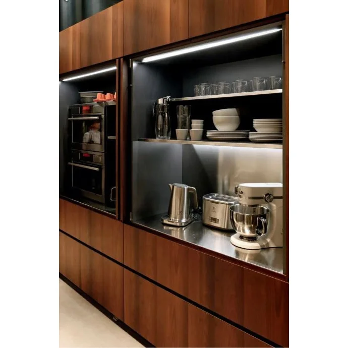 'أفكار خزانة النبيذ ذات التصمي - مراجعة Interior Design Kitchen Ideas وسعره
