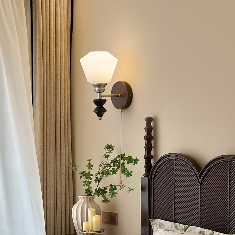 مصباح جداري عتيق الطراز لغرفة  - مراجعة Interior Design Hall وسعره
