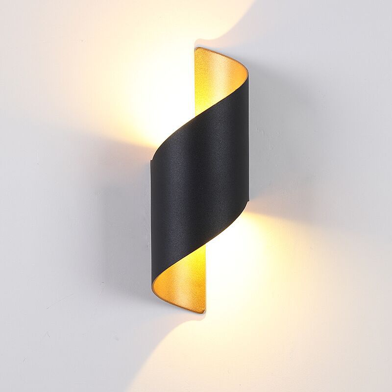مصباح جداري LED بتصميم حلزوني  - مراجعة Interior Design Elements وسعره