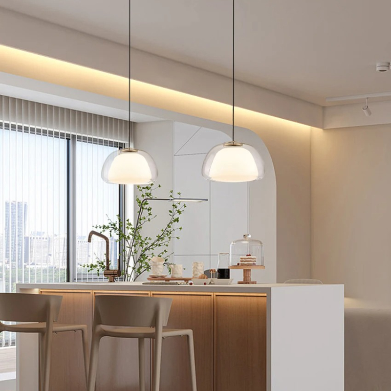 ثريا زجاجية بتصميم دنماركي للم - مراجعة Interior Design Hall وسعره